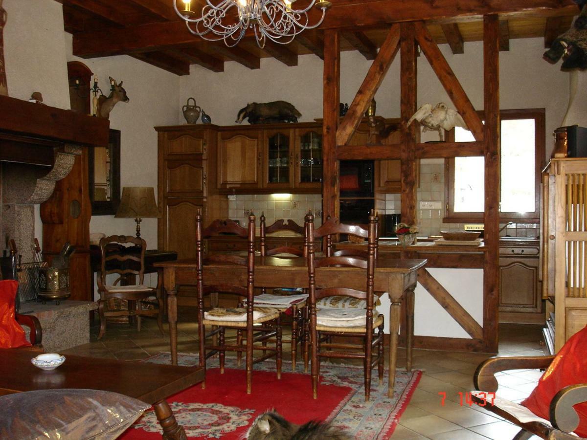 Gite Familial Fouga Bareilles Экстерьер фото
