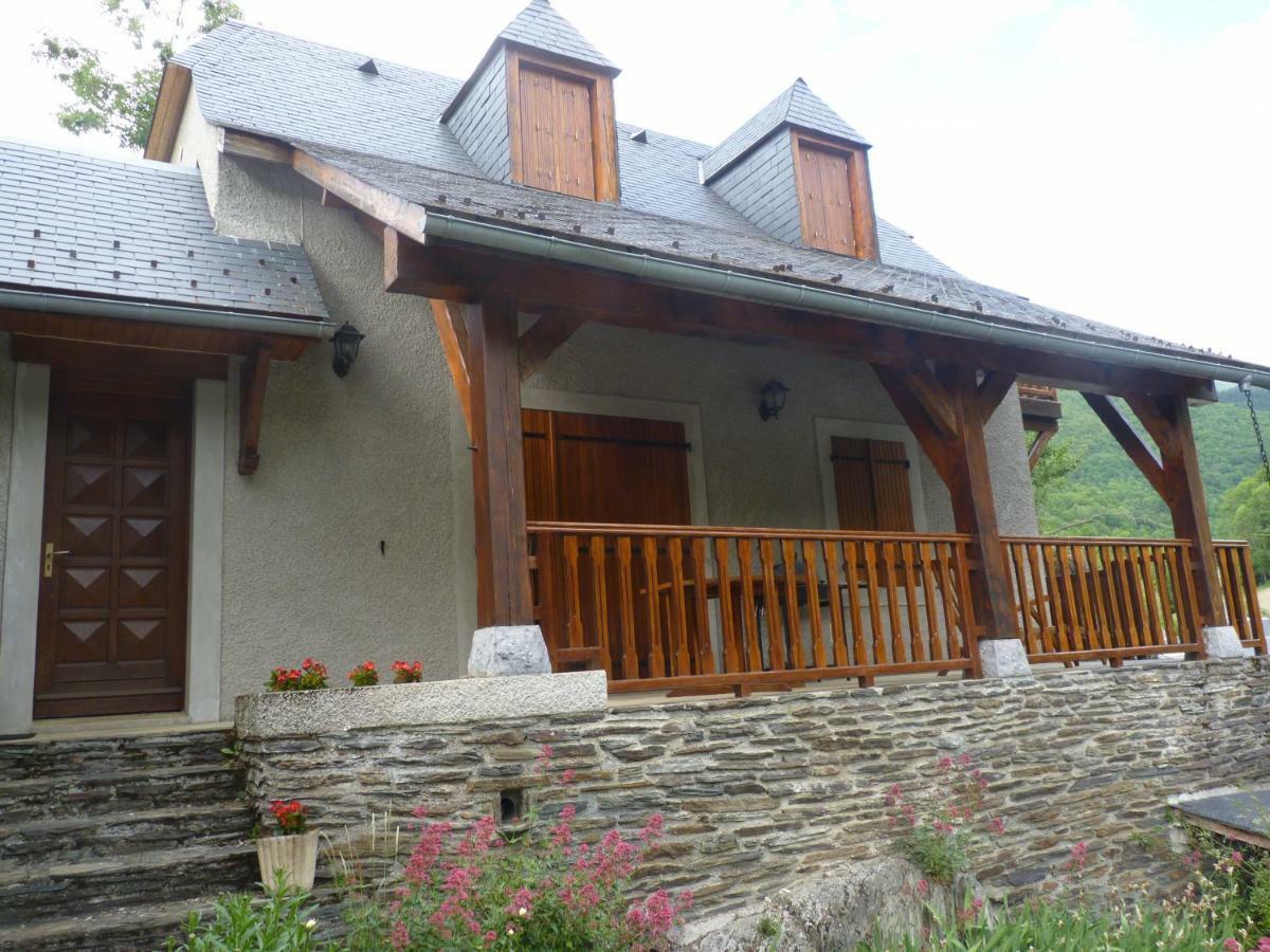 Gite Familial Fouga Bareilles Экстерьер фото