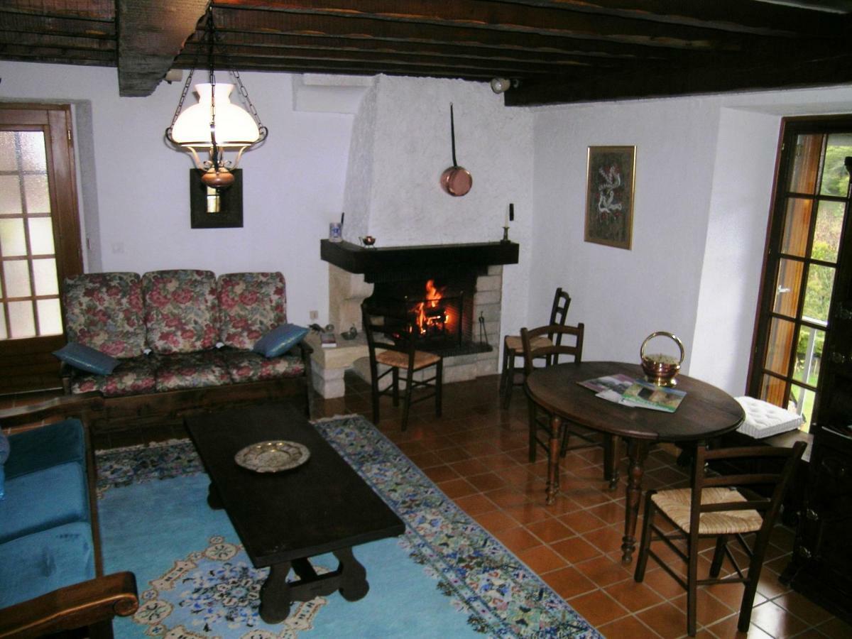 Gite Familial Fouga Bareilles Экстерьер фото