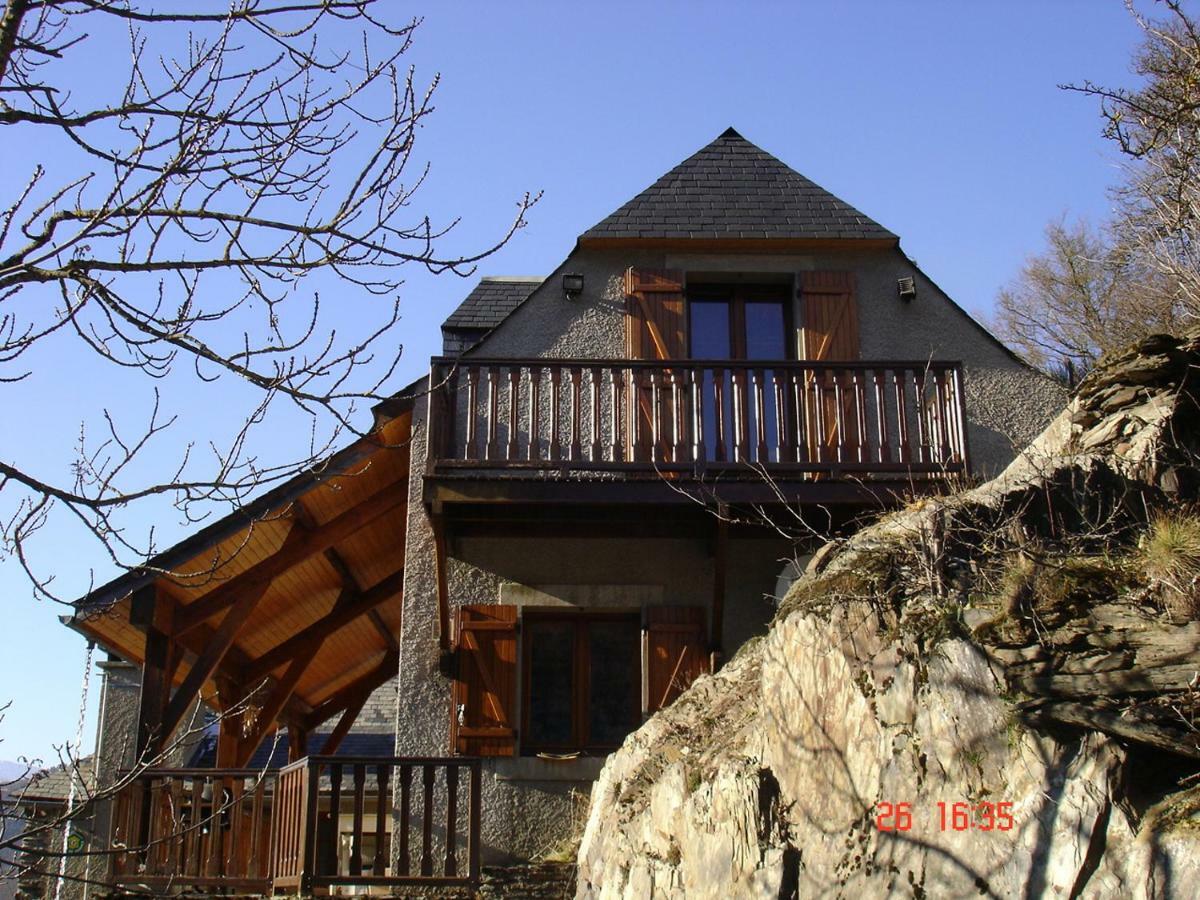 Gite Familial Fouga Bareilles Экстерьер фото