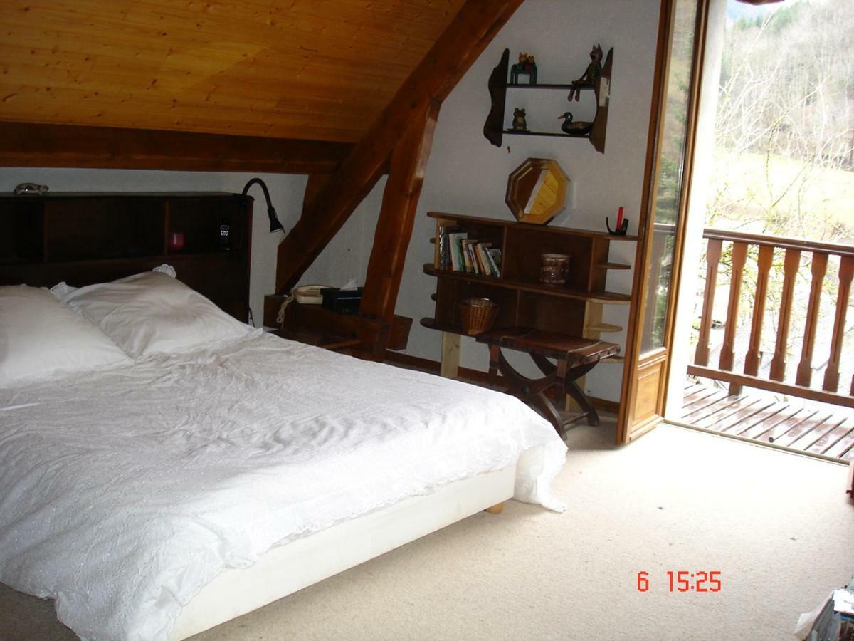 Gite Familial Fouga Bareilles Экстерьер фото